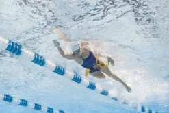 FINIS Hydro Hip 13 FINIS Hydro Hip -Swim Equipment Store 1.05.007 image usage 29