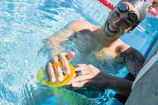 FINIS ISO Hand Paddle 4 FINIS ISO Hand Paddle - Image 4