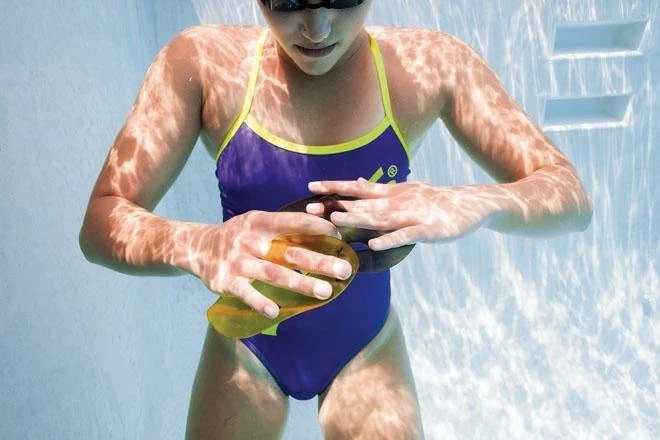 FINIS ISO Hand Paddle 6 FINIS ISO Hand Paddle - Image 6